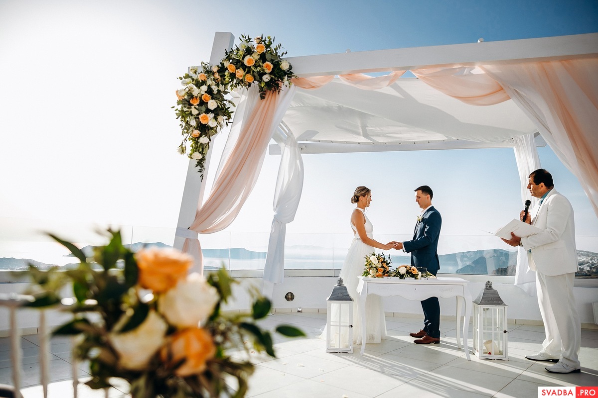 Невероятная свадьба на Санторини