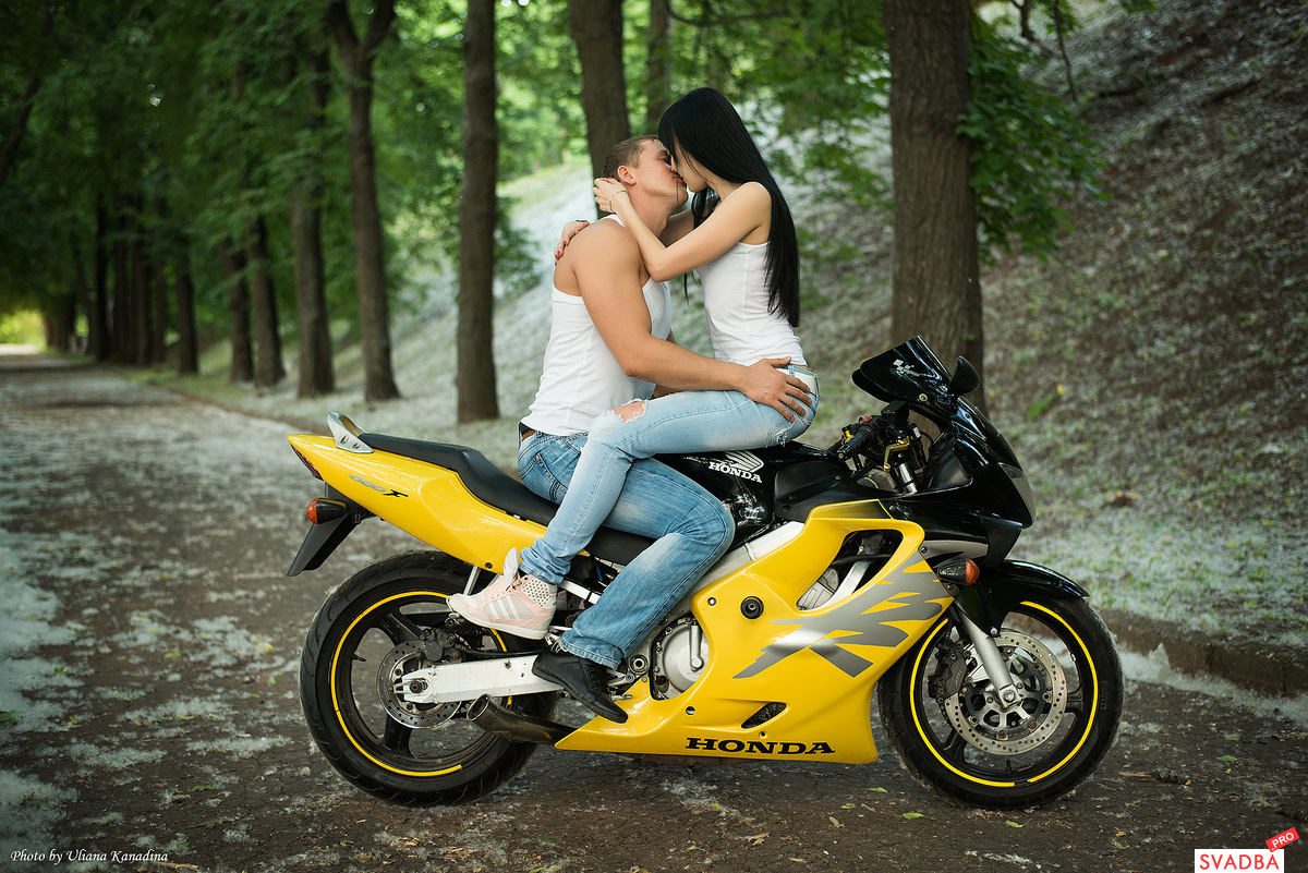 Moto love story