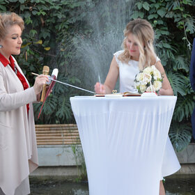 Wedding Ceremony Выездная регистрация в цветочной оранжерее Таврического сада. Санкт-Петербург - 2023