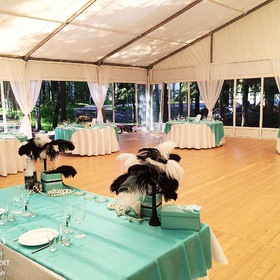 Наша Летняя Терраса - это эксклюзивное место для проведения свадеб в европейском формате.