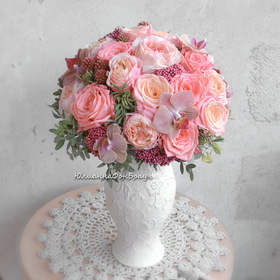 Букет для невесты в нежнейшей персиково-розовой гамме